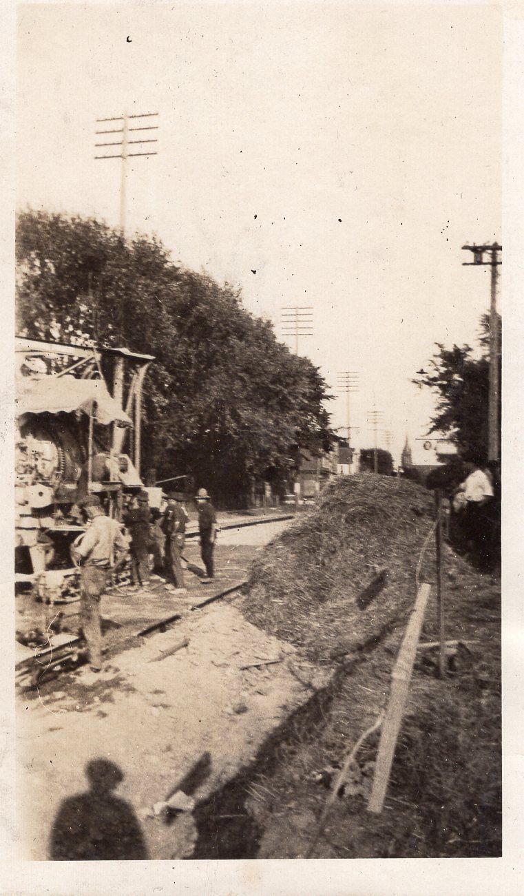 Building the Lincoln Highway